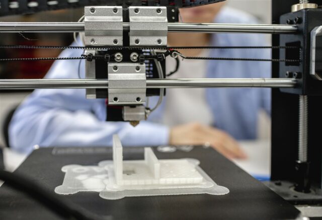 défis complexes grâce à l'impression 3D SLS défis complexes grâce à l'impression 3D SLS